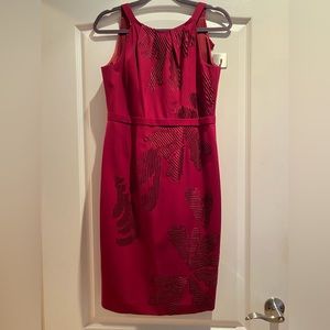Tahari Maroon Holiday Sheath Dress elegant size 4